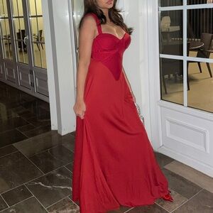 ASOS Holiday Red Maxi Dress♥️